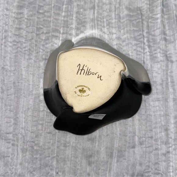 Handcrafted Stoneware Ivory Black Guacamole Bowl - Picture 5 of 6